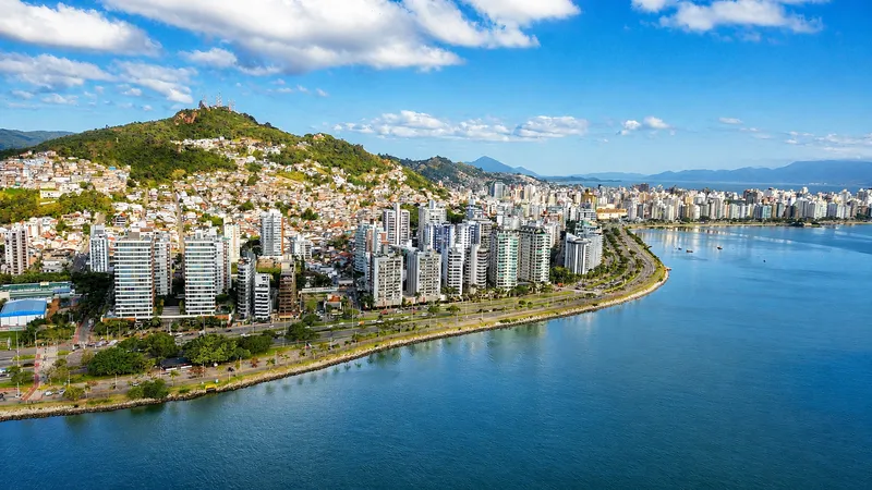 Vista aérea da Agronômica e da Beira-Mar Norte